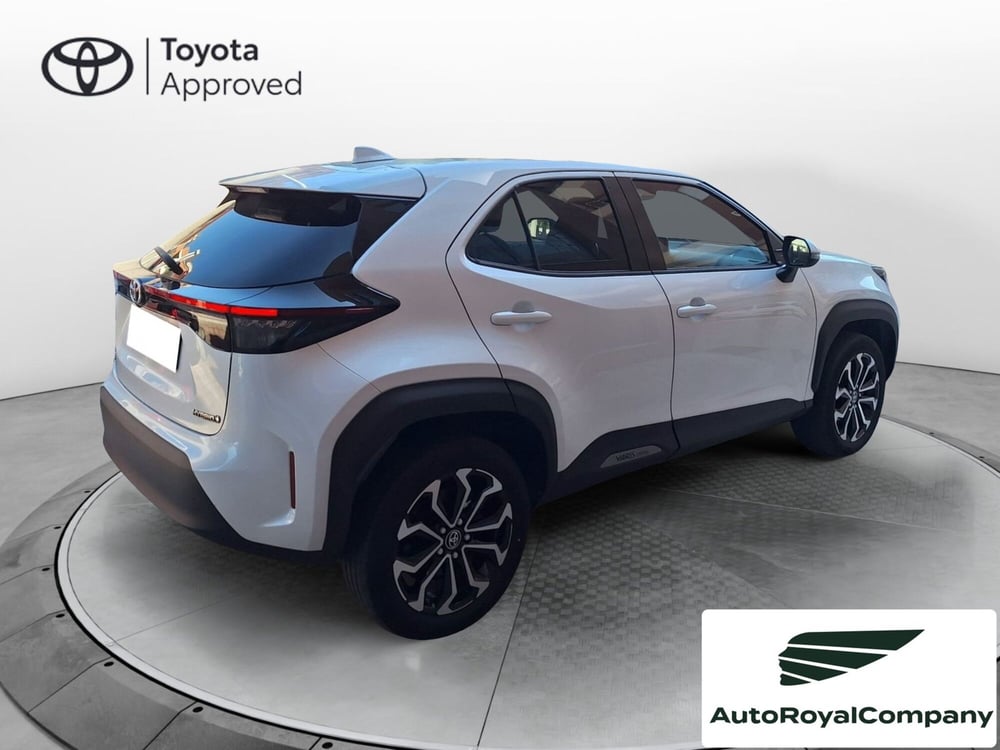 Toyota Yaris Cross usata a Roma (4)