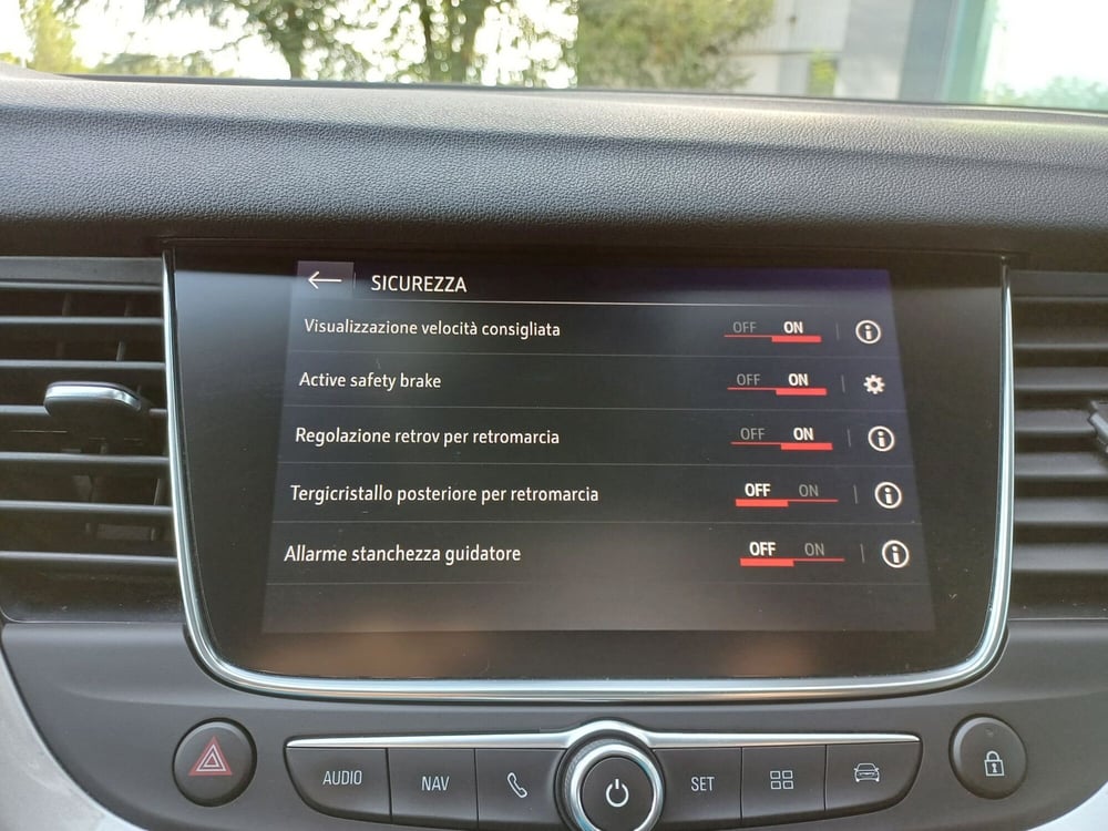 Opel Grandland usata a Modena (13)