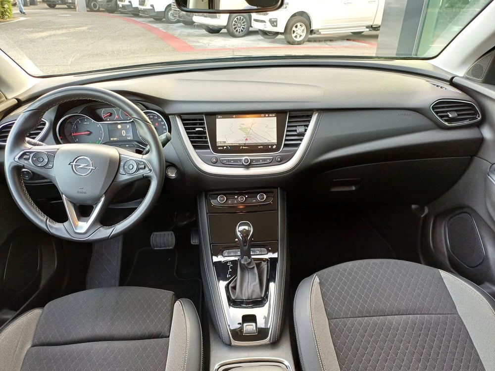 Opel Grandland usata a Modena (6)