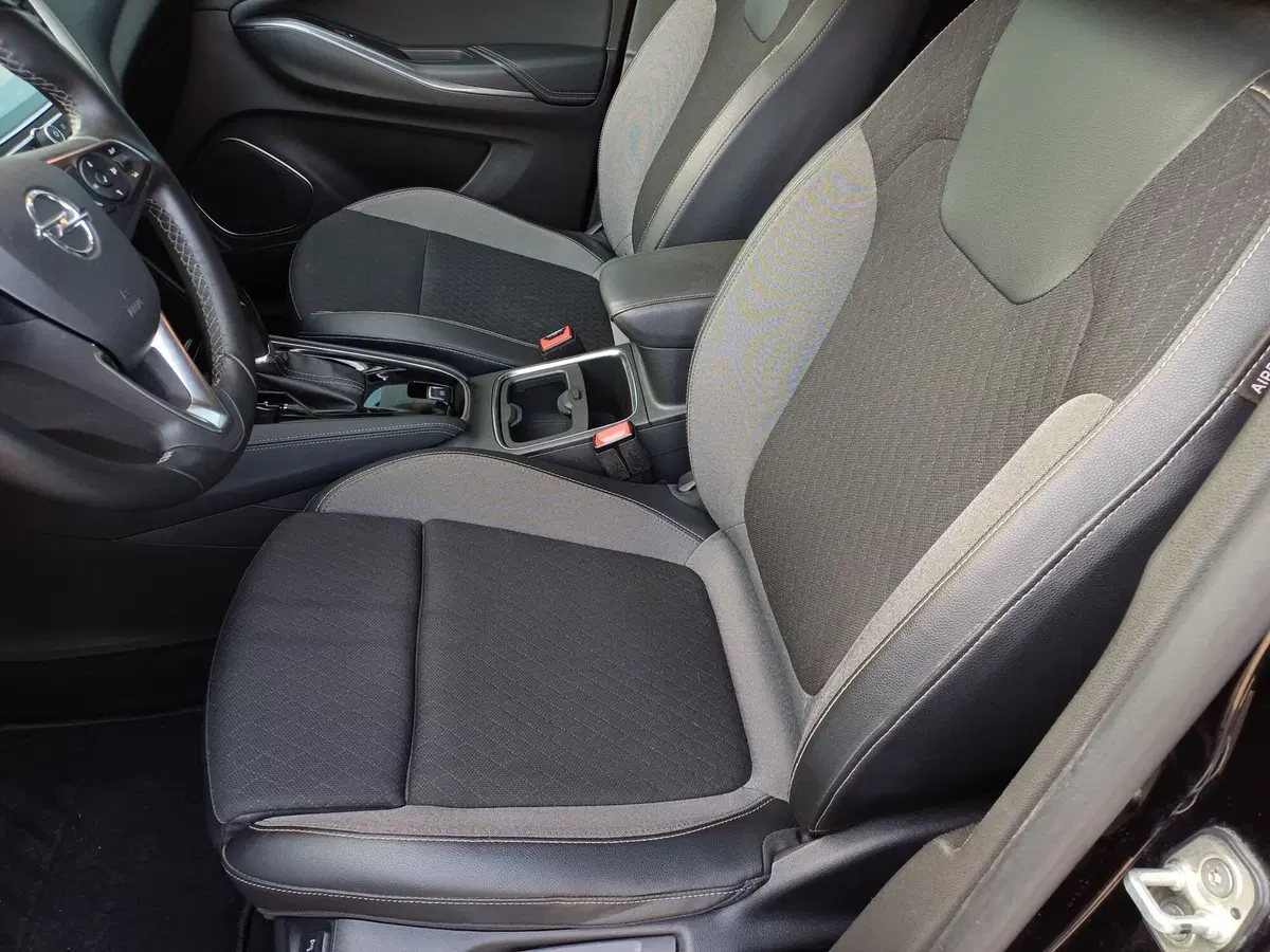 Opel Grandland usata a Modena (7)