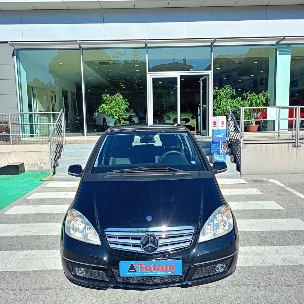 Mercedes-Benz Classe A usata a L'Aquila (13)