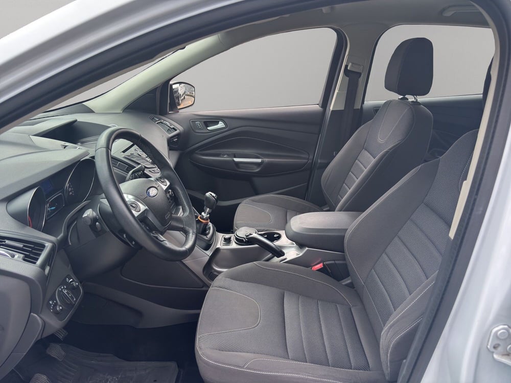 Ford Kuga usata a Macerata (10)