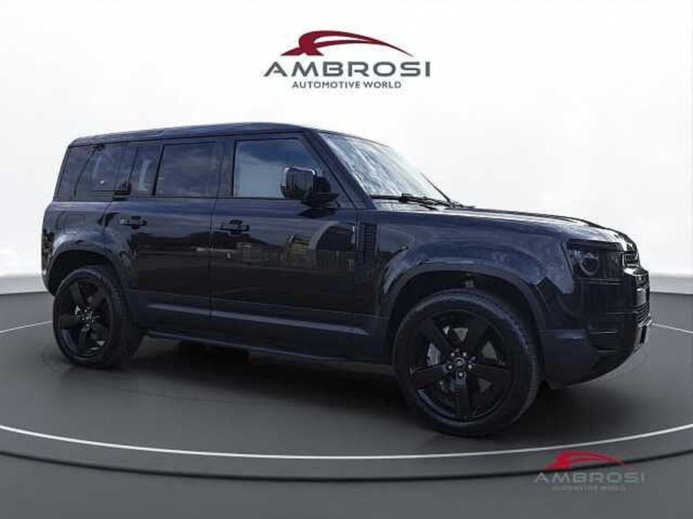 Land Rover Defender usata a Viterbo (2)
