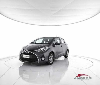 Toyota Yaris 1.D-4D 5 porte Lounge del 2015 usata a Viterbo