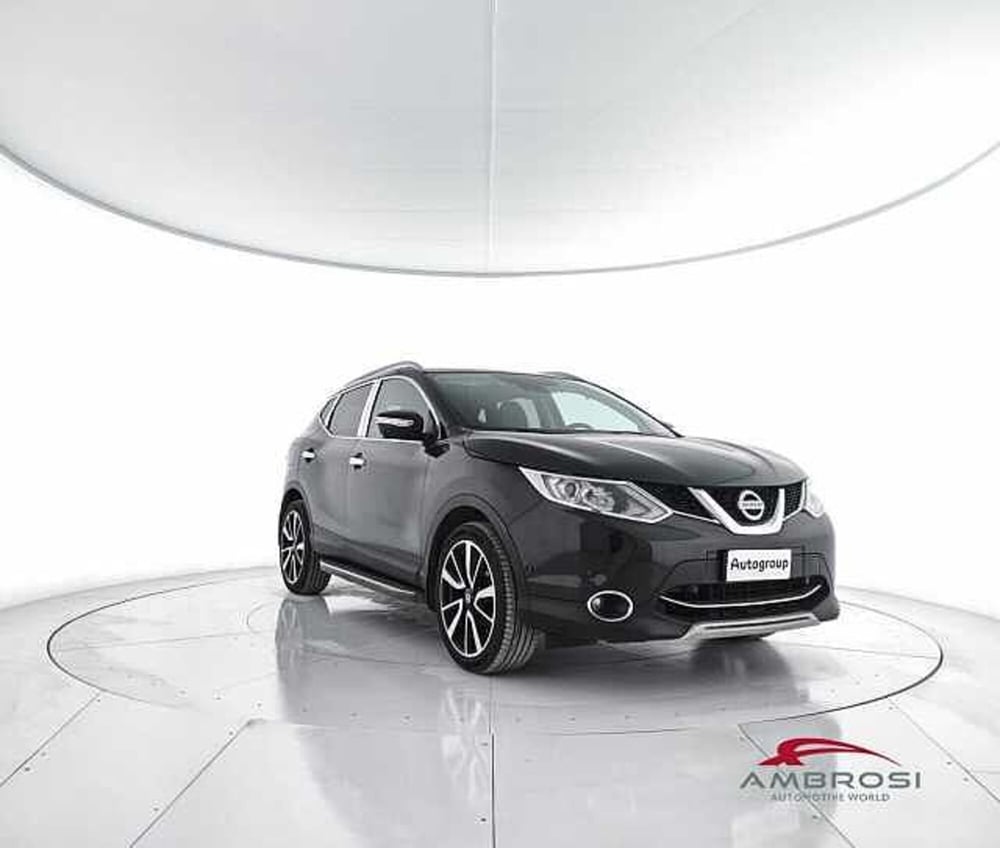 Nissan Qashqai usata a Viterbo (2)