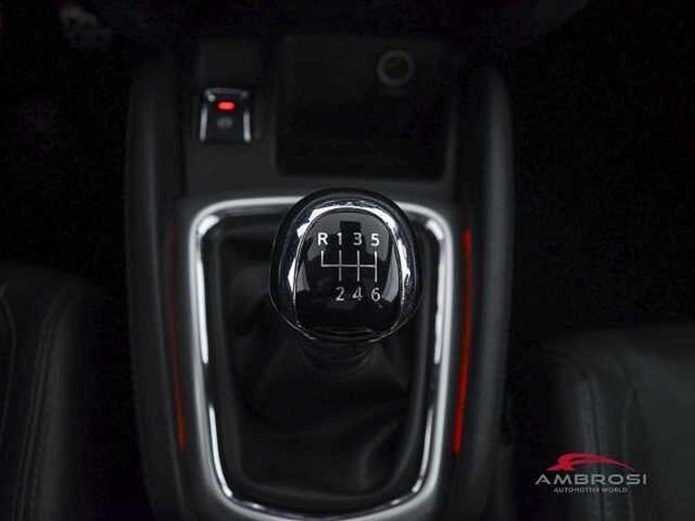 Nissan Qashqai usata a Viterbo (20)