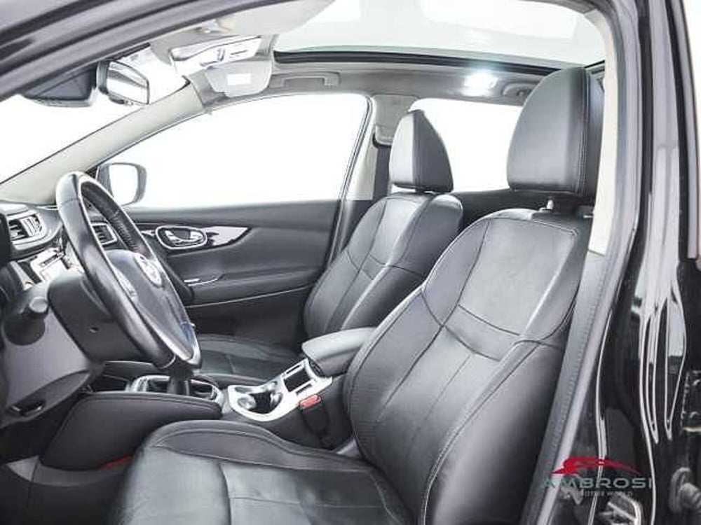 Nissan Qashqai usata a Viterbo (9)