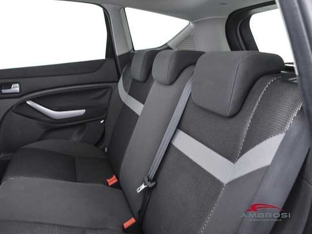 Ford Kuga usata a Viterbo (10)