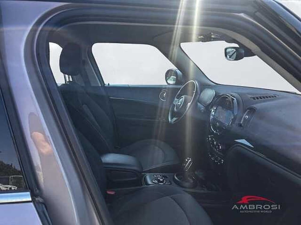 MINI Mini Countryman usata a Viterbo (12)