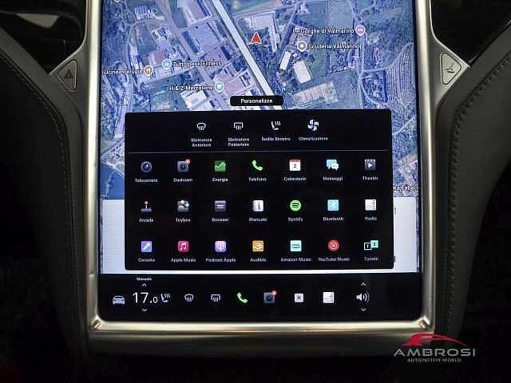 Tesla Model S usata a Viterbo (19)