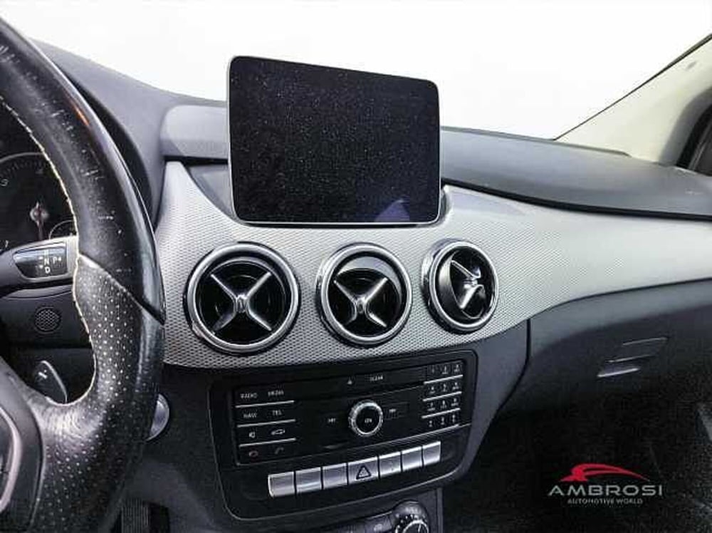 Mercedes-Benz Classe B usata a Viterbo (15)