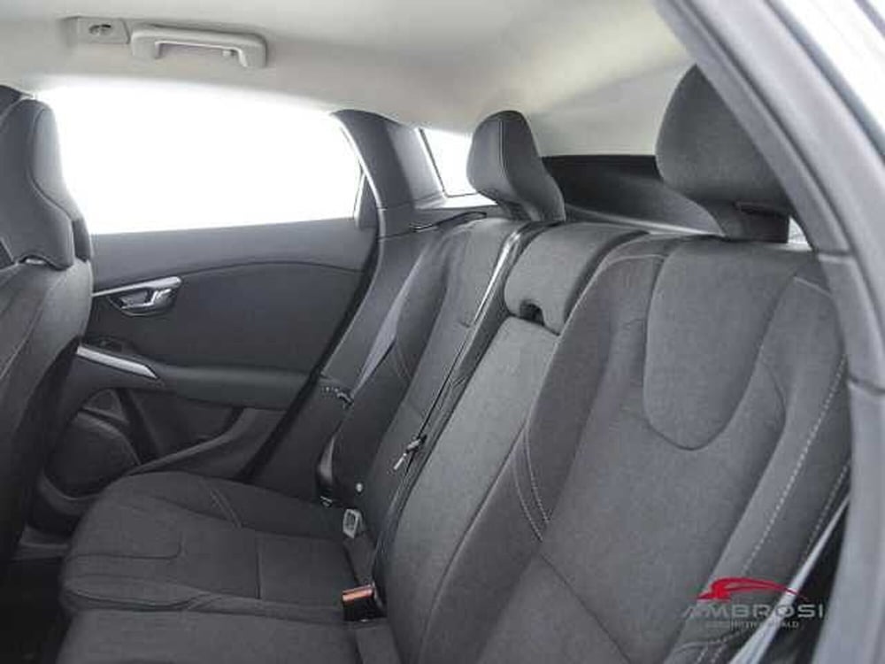 Volvo V40 Cross Country usata a Viterbo (10)