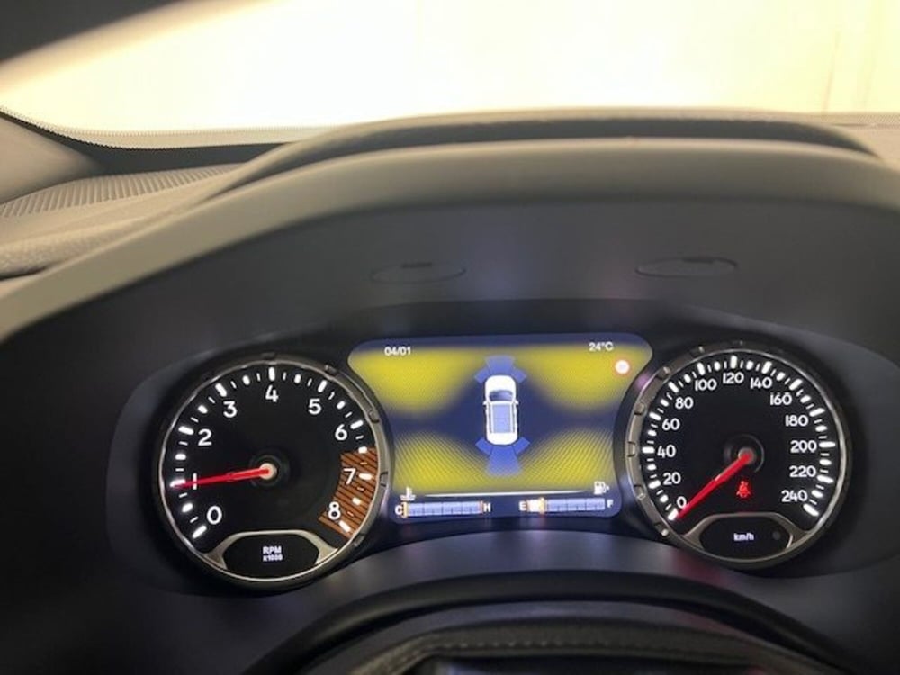 Jeep Renegade usata a Alessandria (17)