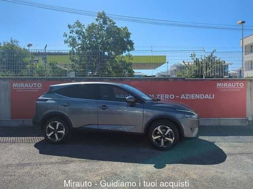 Nissan Qashqai usata a Roma