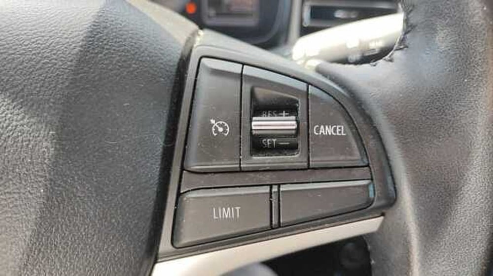 Suzuki Ignis usata a Firenze (18)