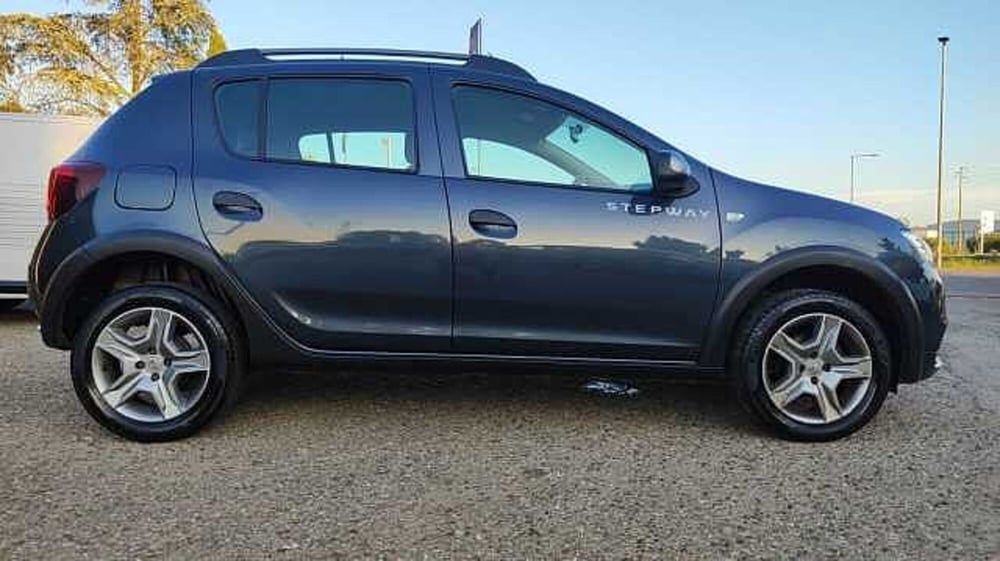 Dacia Sandero usata a Firenze (10)