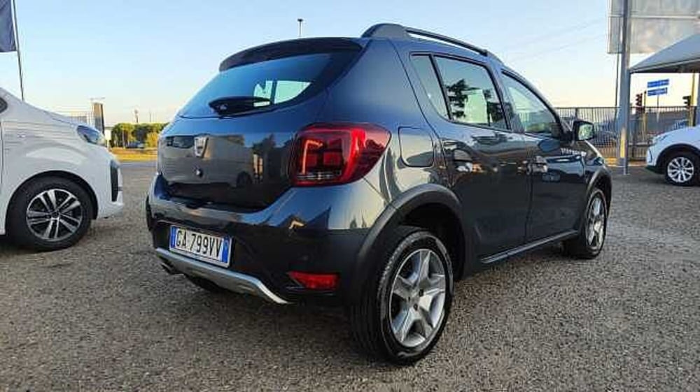 Dacia Sandero usata a Firenze (9)