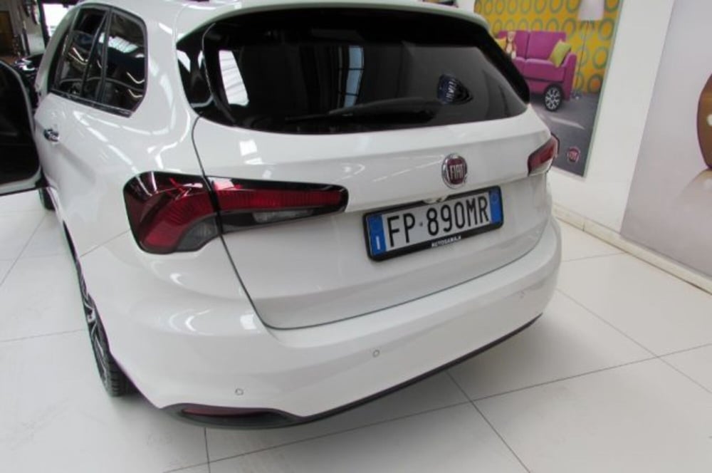 Fiat Tipo Station Wagon usata a Milano (17)