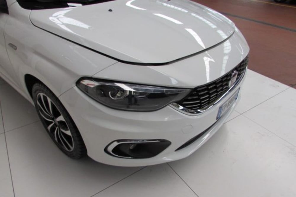 Fiat Tipo Station Wagon usata a Milano (19)