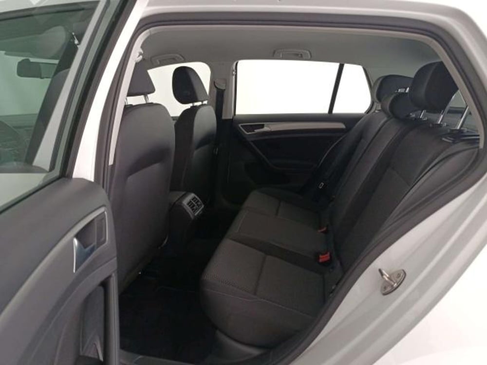 Volkswagen Golf usata a Matera (15)