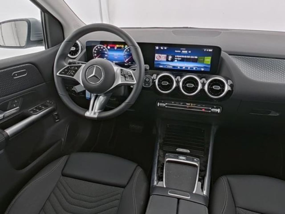 Mercedes-Benz Classe B usata a Milano (5)