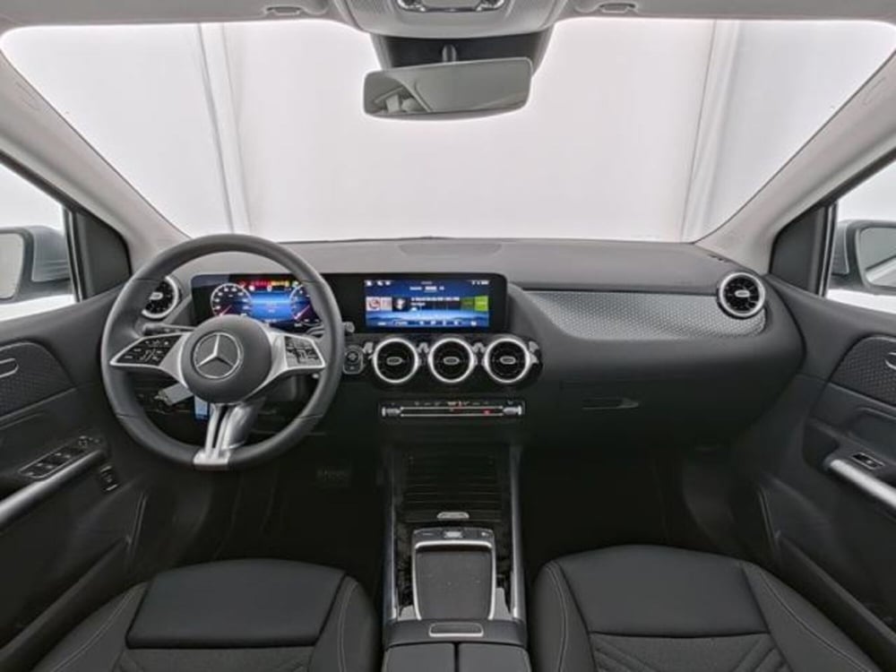 Mercedes-Benz Classe B usata a Milano (6)
