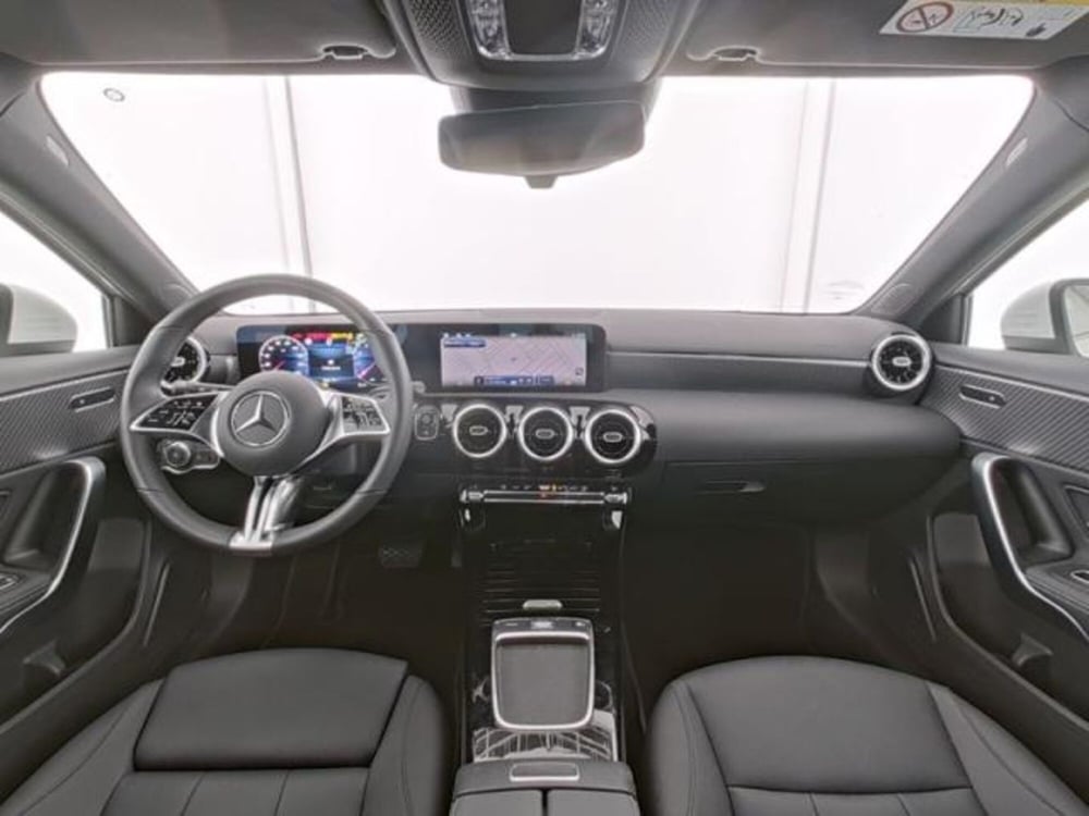 Mercedes-Benz Classe A usata a Milano (7)