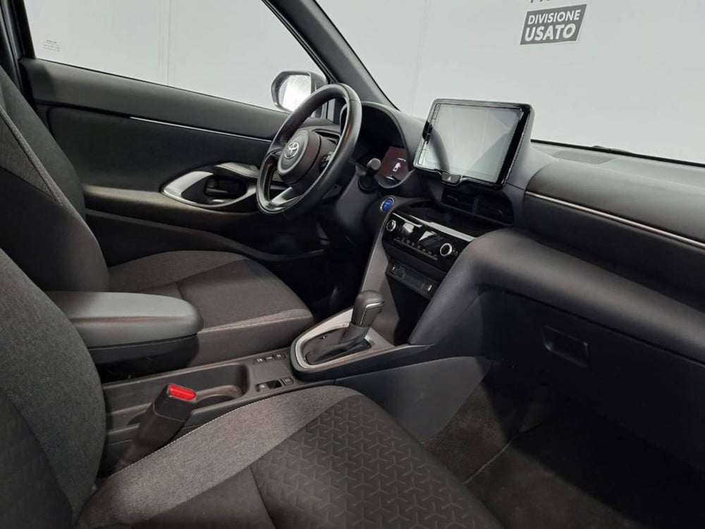 Toyota Yaris Cross usata a Torino (9)