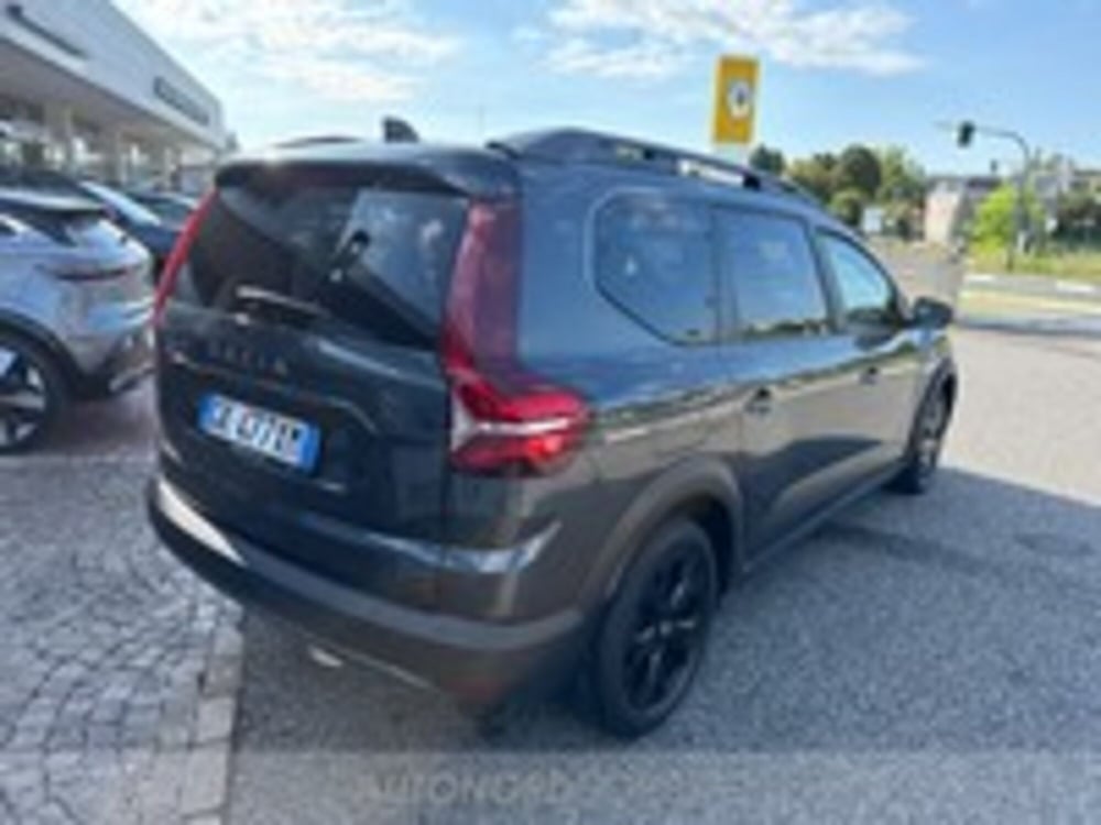 Dacia Jogger usata a Udine (4)