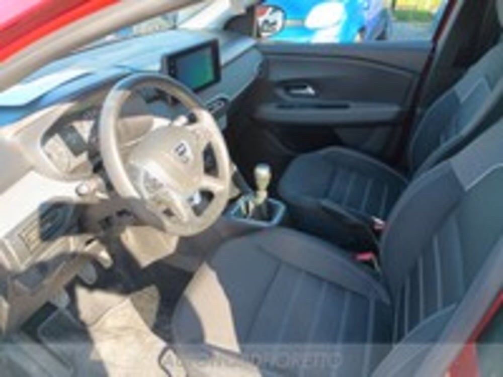Dacia Sandero usata a Udine (9)