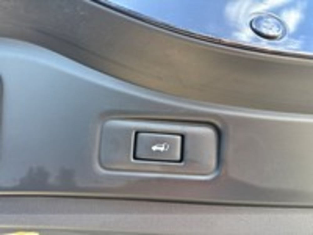 Renault Espace usata a Udine (15)