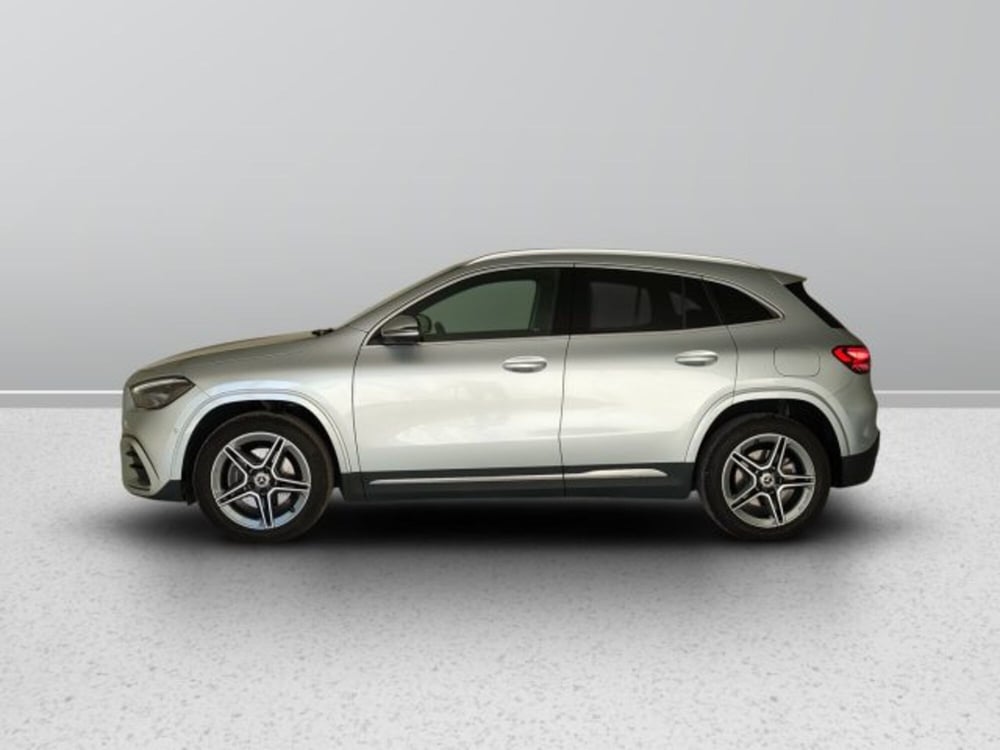 Mercedes-Benz GLA SUV usata a Teramo (3)