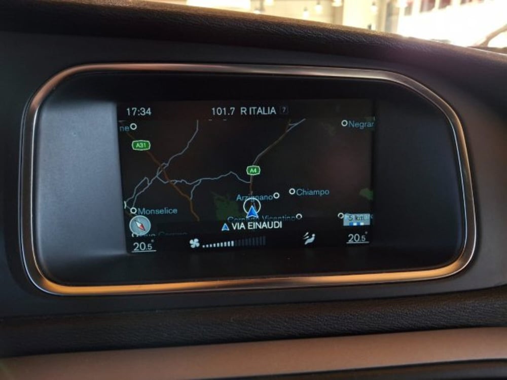 Volvo V40 usata a Vicenza (12)
