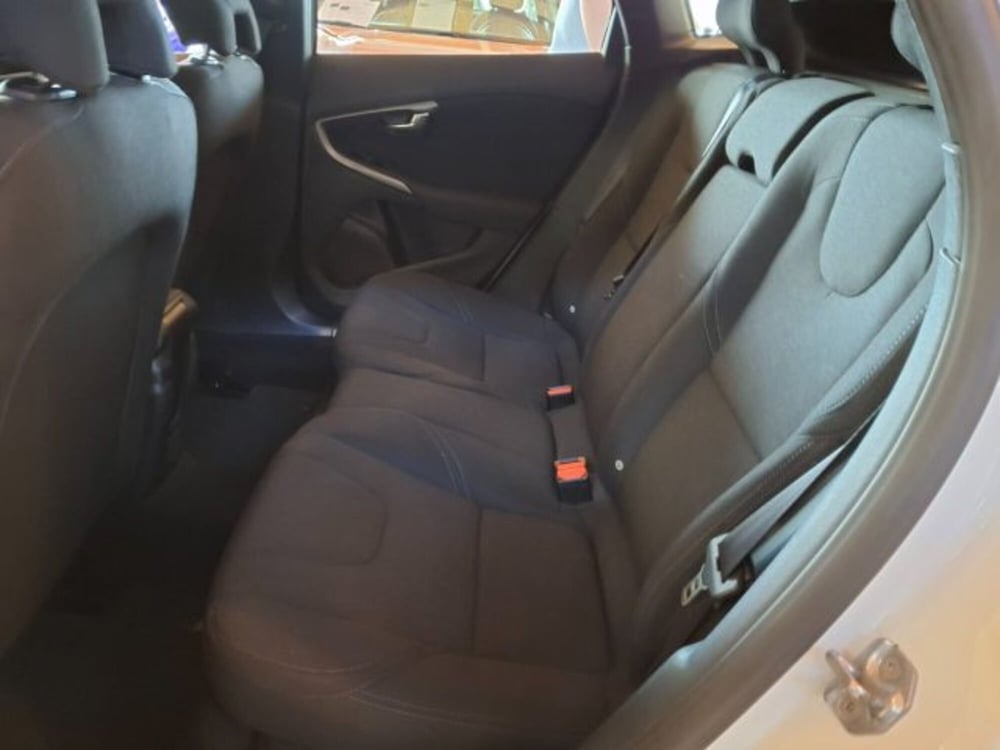 Volvo V40 usata a Vicenza (9)