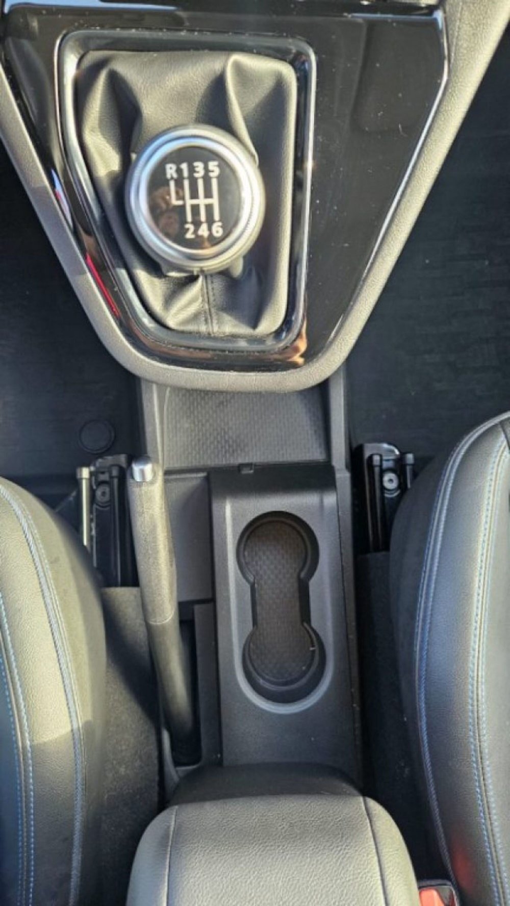 Nissan Townstar usata a Lucca (9)