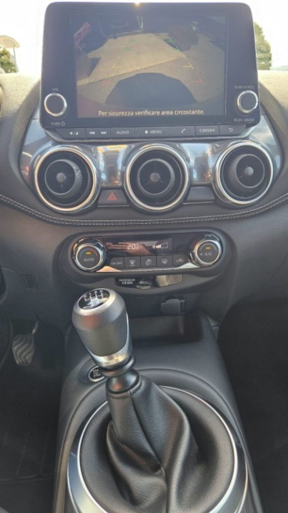 Nissan Juke usata a Lucca (10)