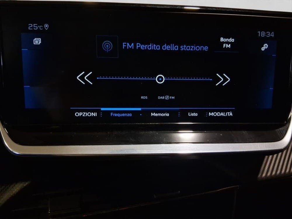 Peugeot 2008 usata a Genova (15)