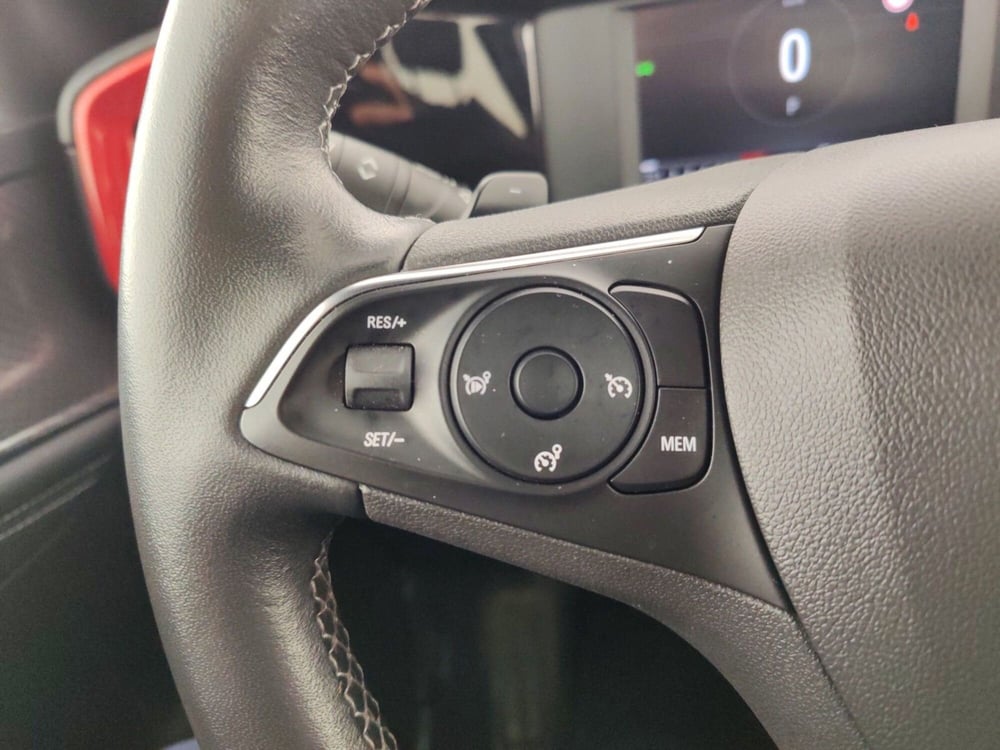 Opel Mokka usata a Massa-Carrara (14)