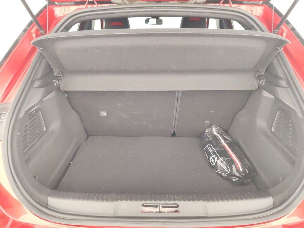 Opel Mokka usata a Massa-Carrara (16)