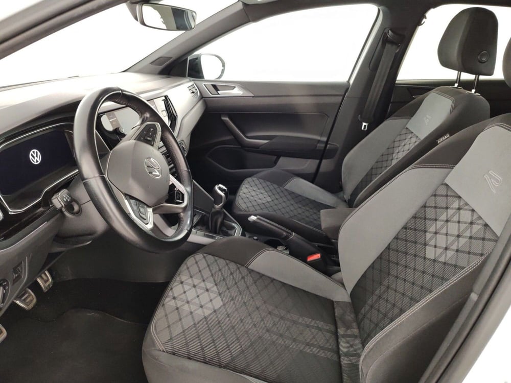 Volkswagen Taigo usata a Massa-Carrara (7)