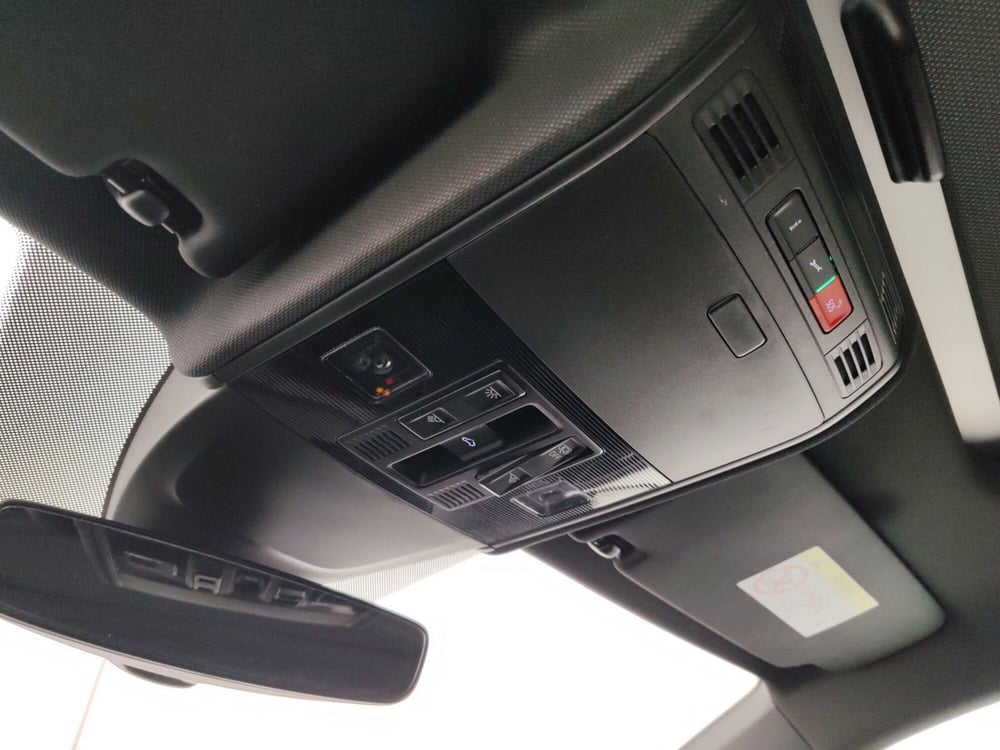 Volkswagen Taigo usata a Massa-Carrara (15)