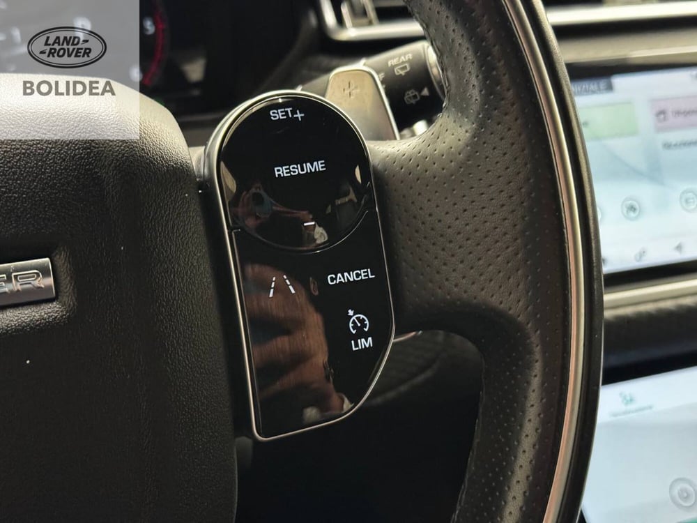 Land Rover Range Rover Velar usata a Savona (15)