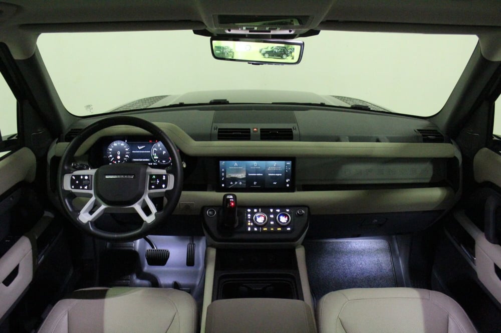 Land Rover Defender usata a Brescia (4)