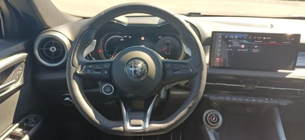 Alfa Romeo Tonale nuova a Padova (13)