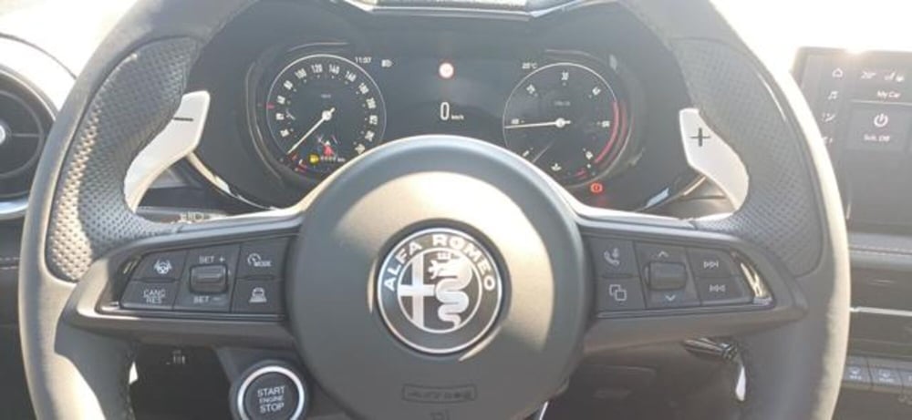 Alfa Romeo Tonale nuova a Padova (16)