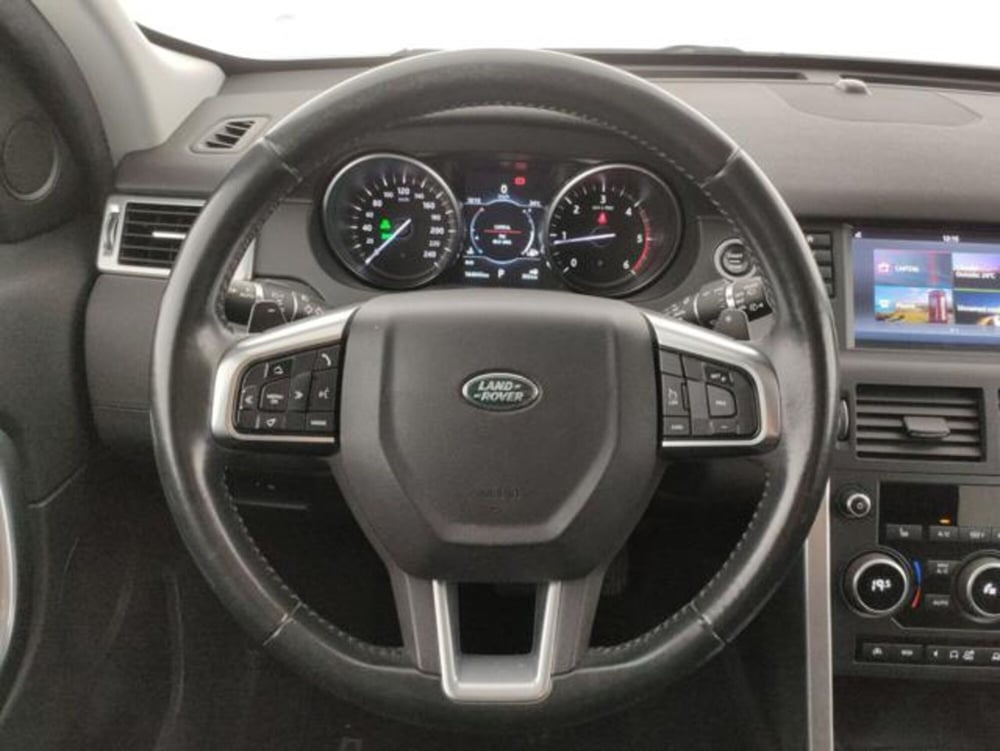 Land Rover Discovery Sport usata a Modena (12)