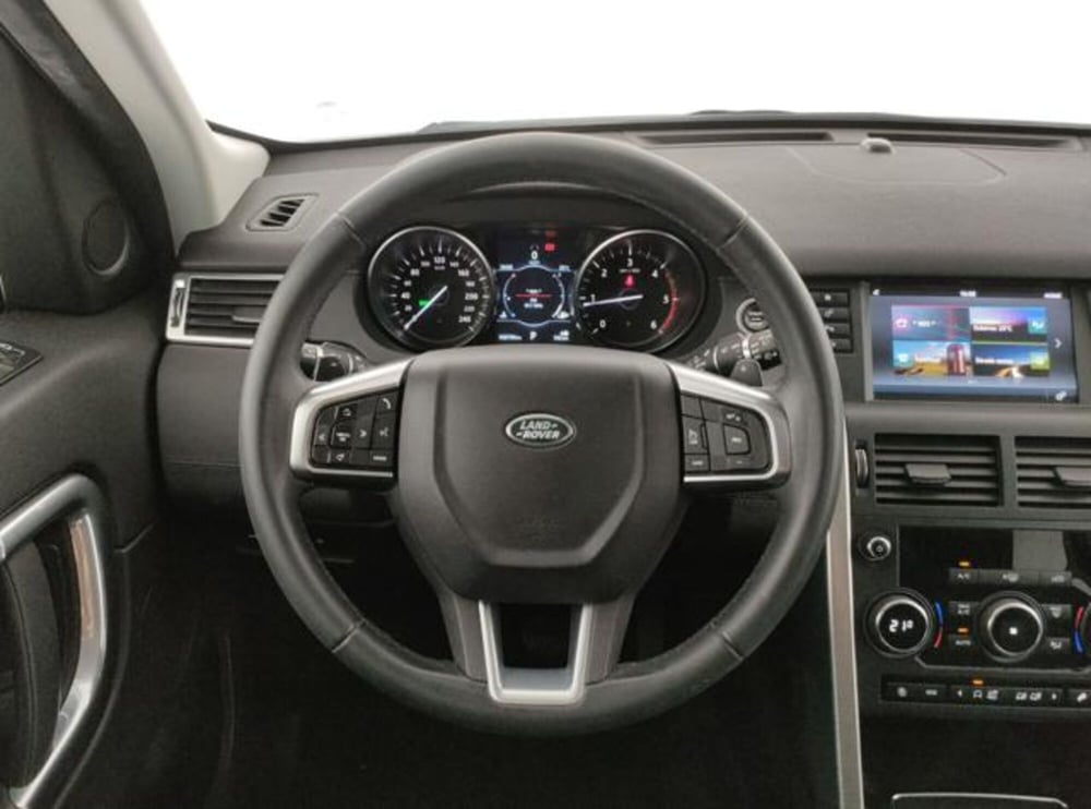 Land Rover Discovery Sport usata a Modena (15)