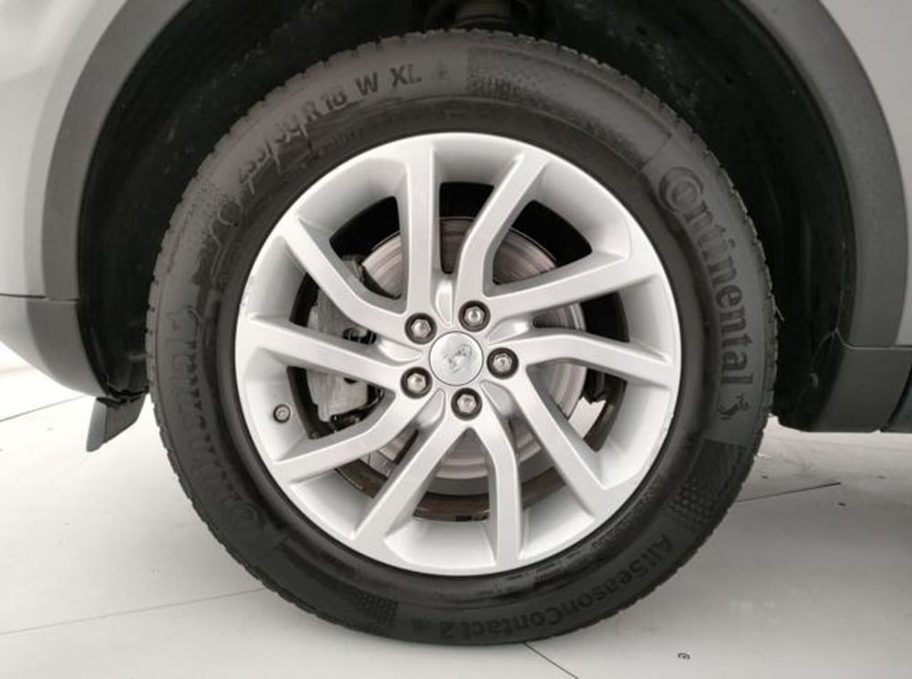 Land Rover Discovery Sport usata a Modena (8)