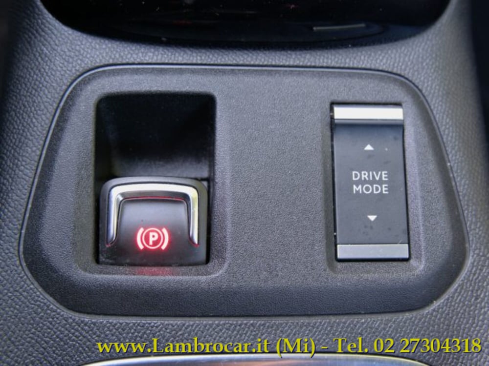 Opel Corsa usata a Milano (9)