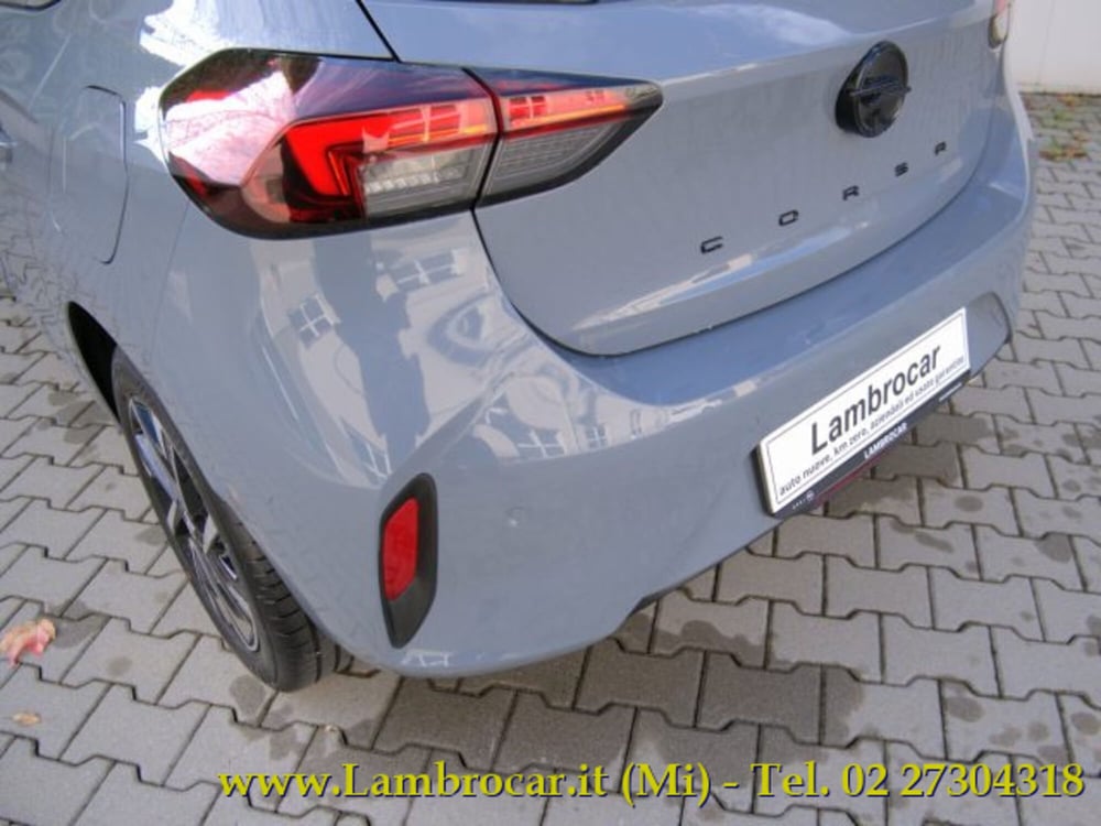 Opel Corsa usata a Milano (14)